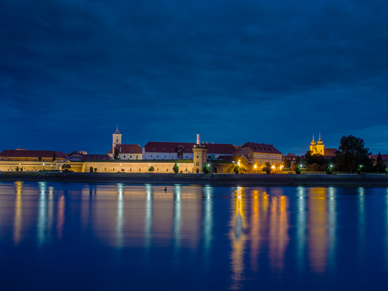 Sretan rođendan grade!