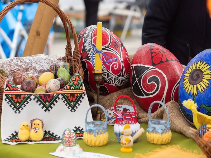 Poziv izlagačim: Šarana jaja bojama grada 2024.